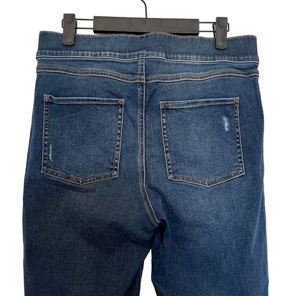 SPANX Distressed Ankle Skinny Released Hem Jeans in Medium Wash Size Large - Picture 6 of 10